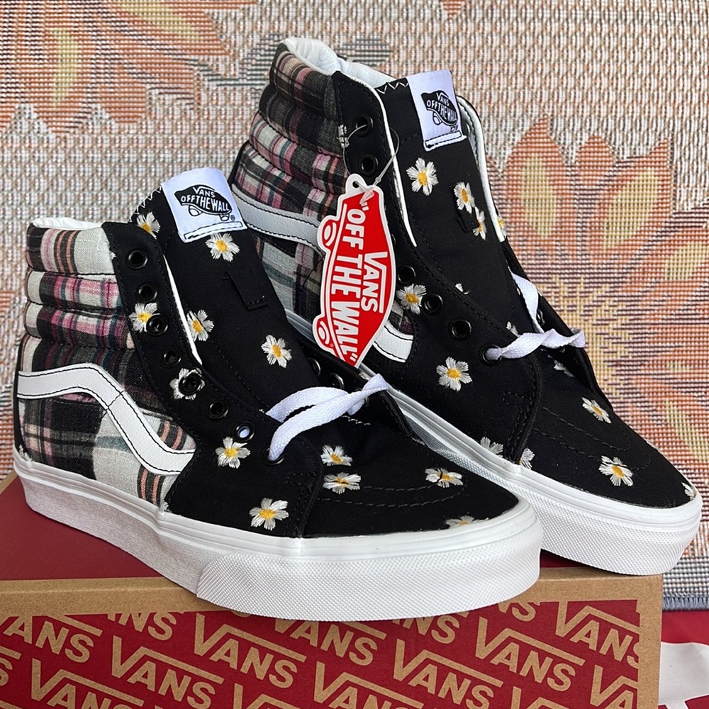 Vans WMNS Sk8-Hi
Floral Plaid Patchwork
VN0A7Q5NUUW
 sneakers - Picture 5 of 16